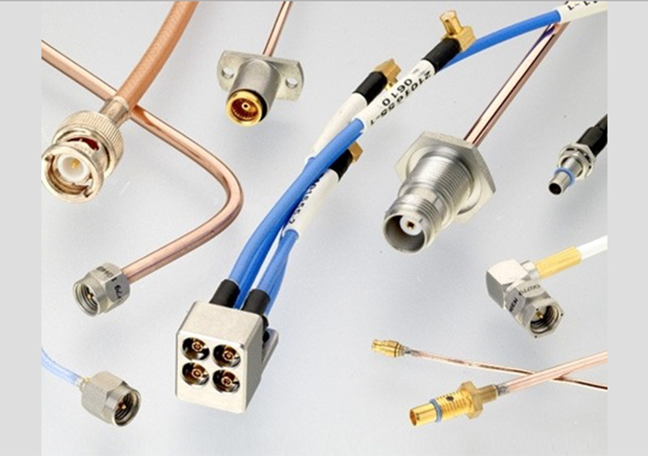 Foto Conectores y ensamblajes de cable RF de alta frecuencia.